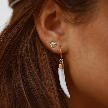 Clam Shell Studs Gold/Silver