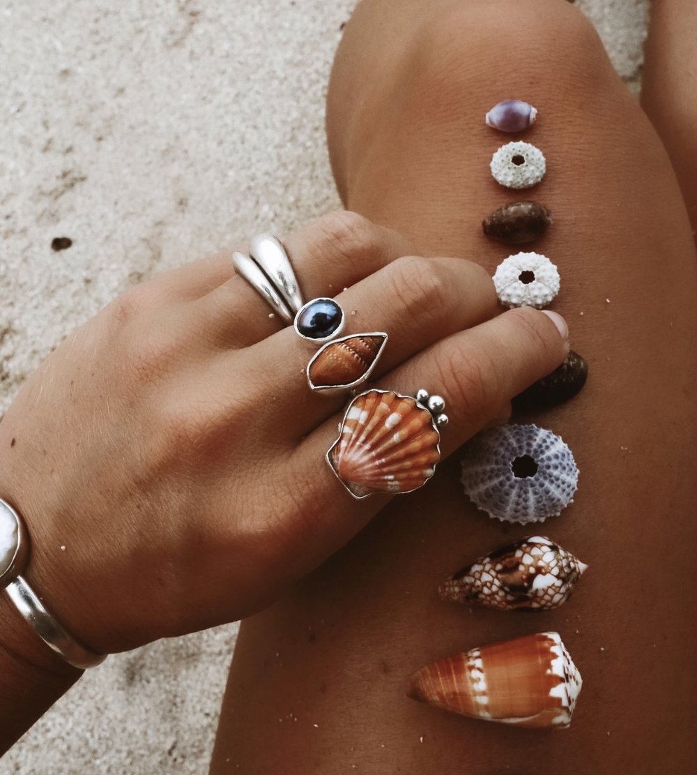 Hawaiian Sunrise Shell Ring